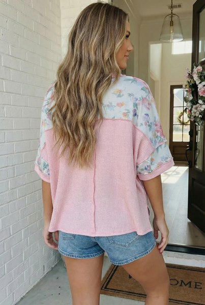 Rosey Teacup Ribbed Crewneck